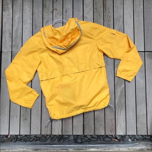 NIKE ACG3 Yellow Outer Layer Pocketed Rain Jacket - Picture 3 of 9